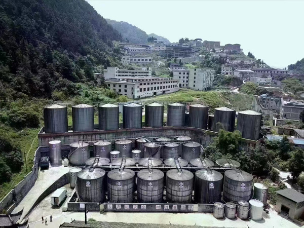 去茅臺鎮酒廠考察，考察什么內容？