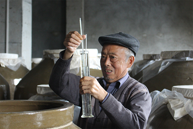 釀酒大師李明發(fā)——一輩子，一件事