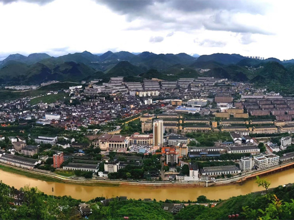 茅臺鎮.jpg 茅臺鎮.jpg